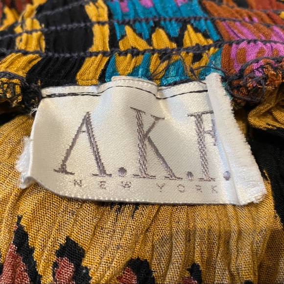 Tribal Print Maxi Skirt - Picture 2 of 2